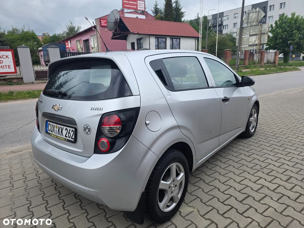 Chevrolet Aveo 1.2 LS - 17