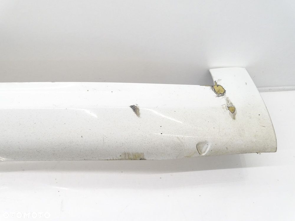 NAKŁADKA DOKŁADKA PROGU PRAWA VW SCIROCCO 1K8 LIFT R R-LINE 1K8853860C LC9A - 2