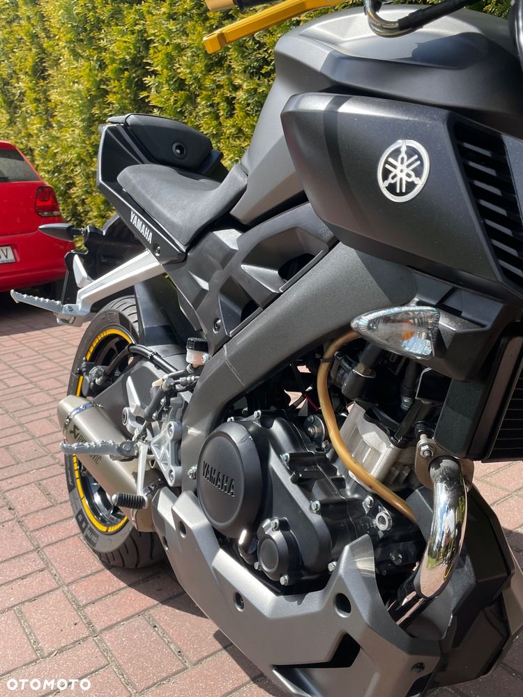 Yamaha MT - 5