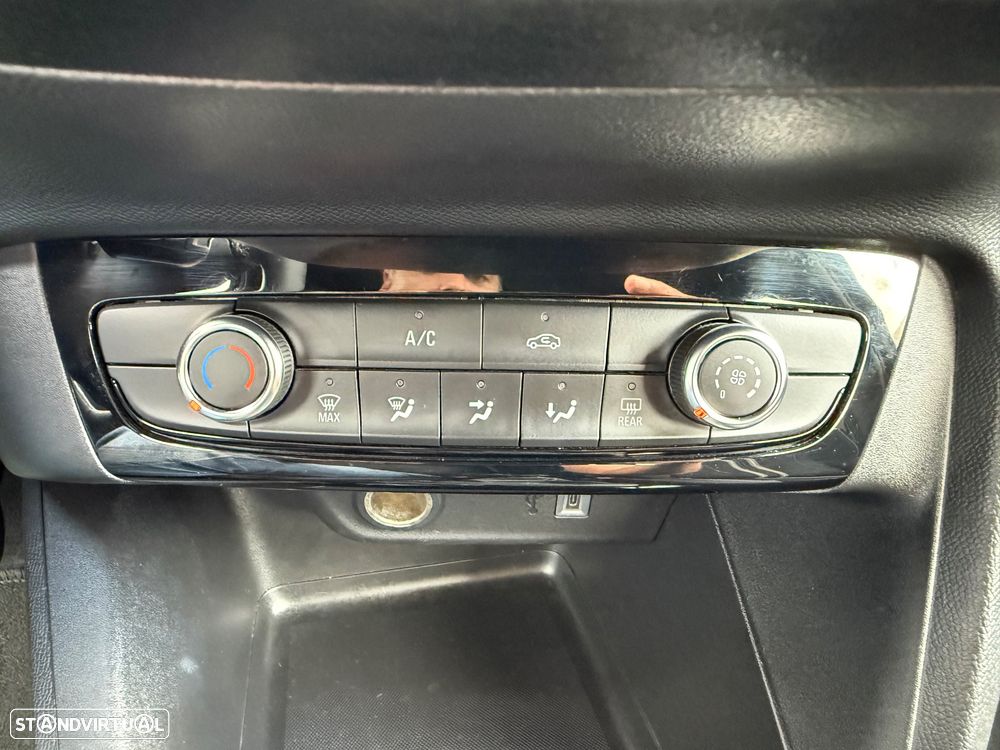 Opel Corsa 1.2 T GS - 23