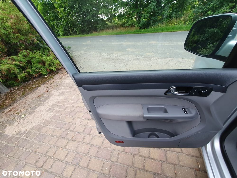 Volkswagen Caddy 1.9 DSG Life Family (7-Si.) - 9