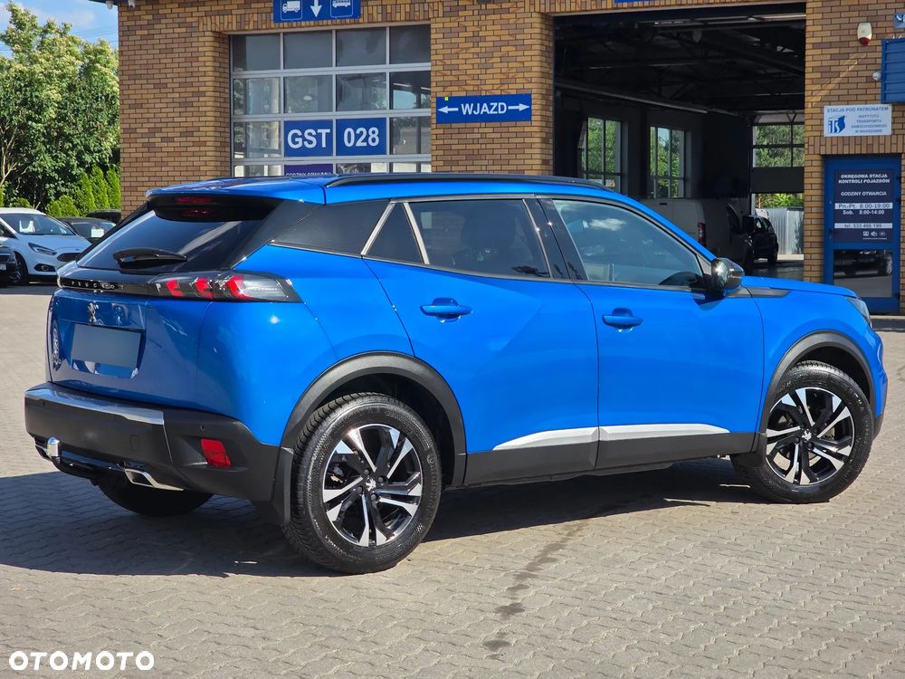 Peugeot 2008 1.2 PureTech Allure S&S EAT8 - 27