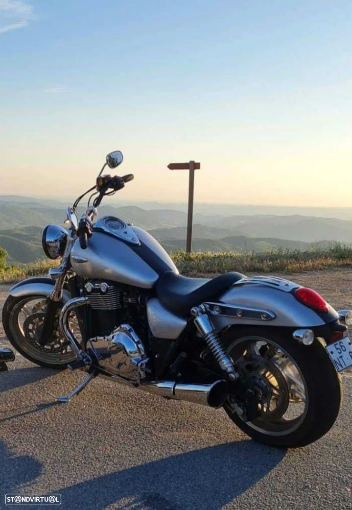 Triumph Thunderbird 1600 - 1
