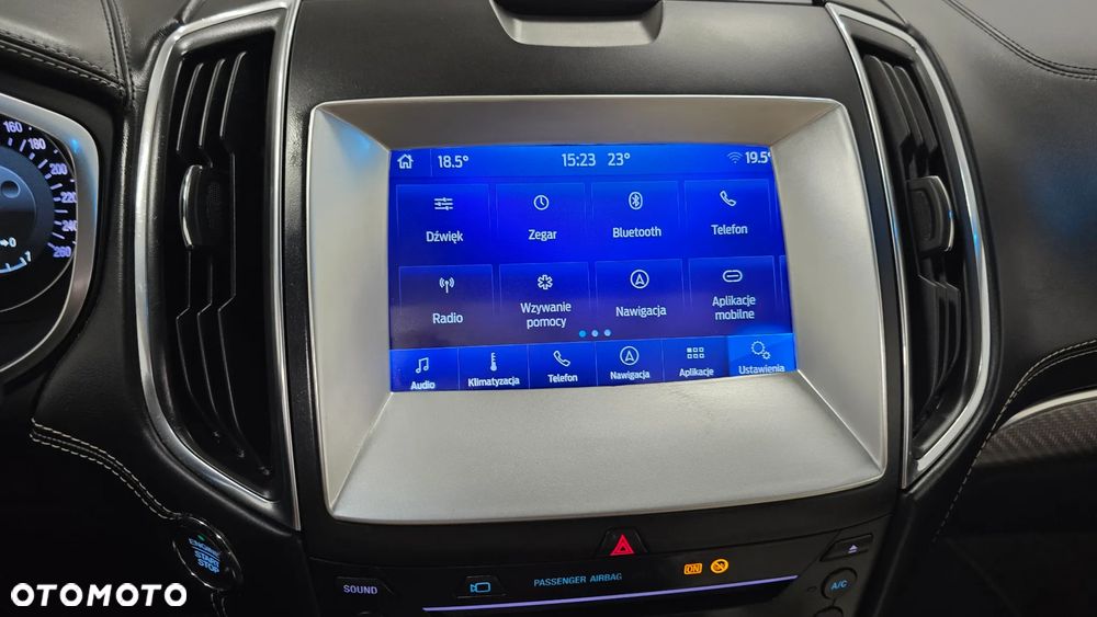 Ford Edge 2.0 EcoBlue Bi-Turbo 4x4 Vignale - 35
