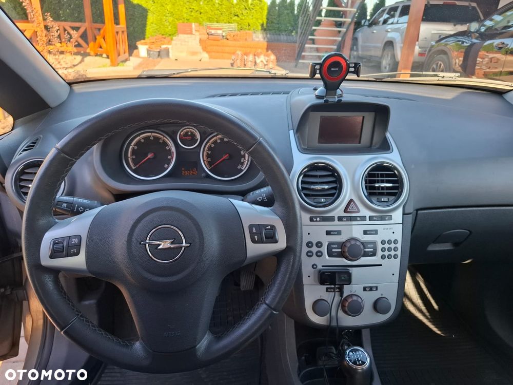 Opel Corsa 1.2 16V Enjoy - 14