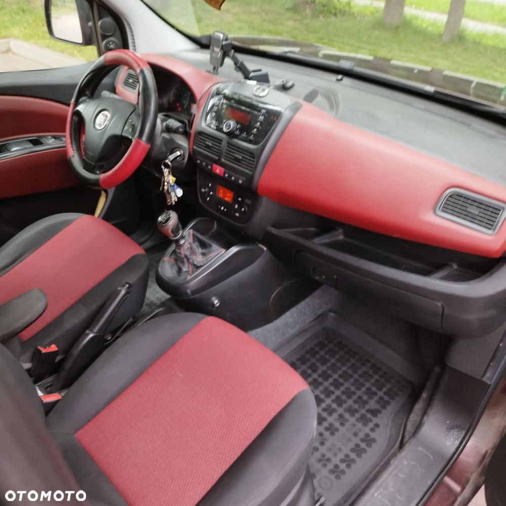 Fiat Doblo 1.6 Multijet 16V Emotion - 12