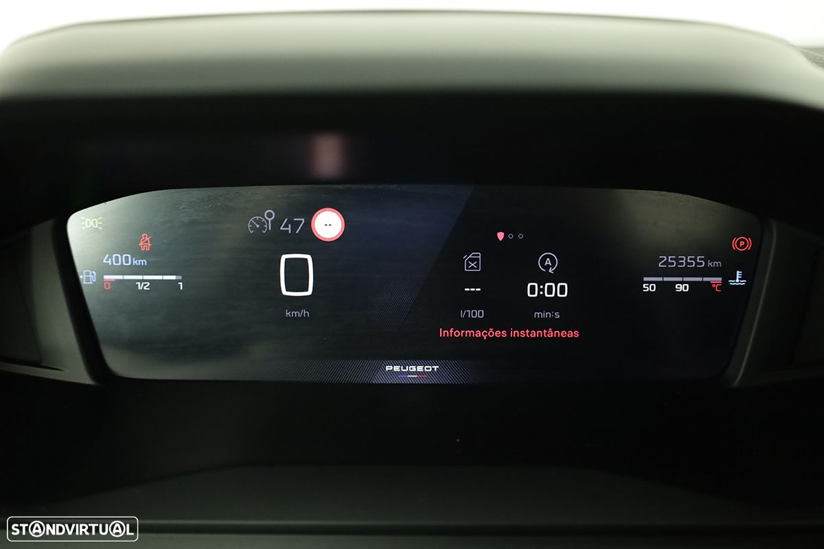 Peugeot 2008 1.2 PureTech Allure - 17