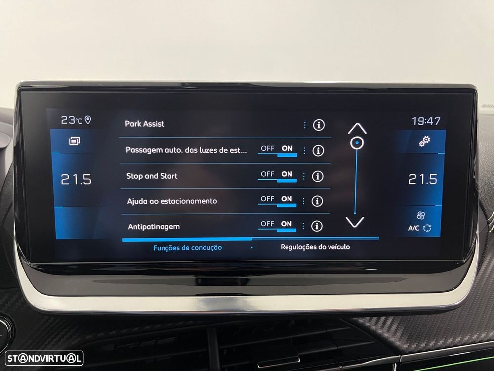 Peugeot 2008 1.2 PureTech GT Line - 42