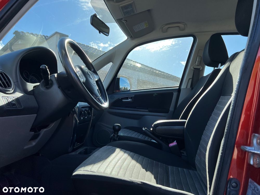 Suzuki SX4 2012