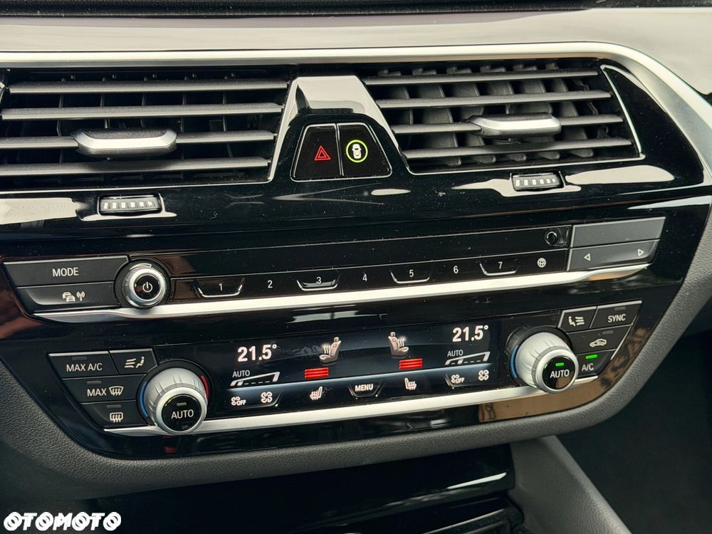 BMW Seria 5 2022 photo 5
