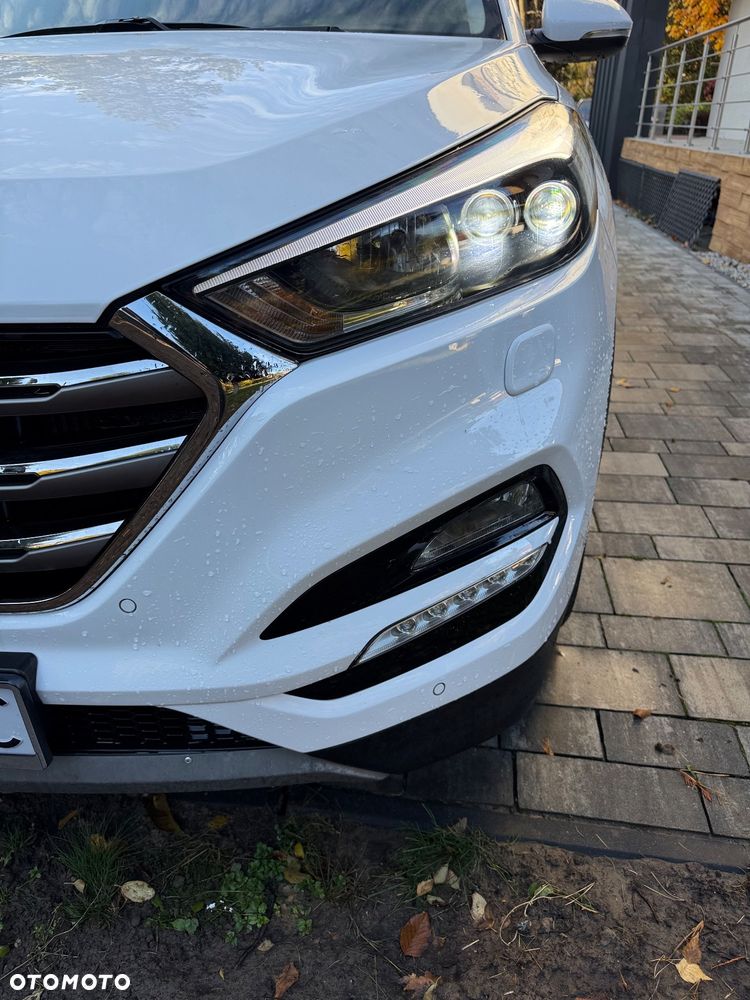 Hyundai Tucson 2.0 CRDI BlueDrive Style 2WD - 2