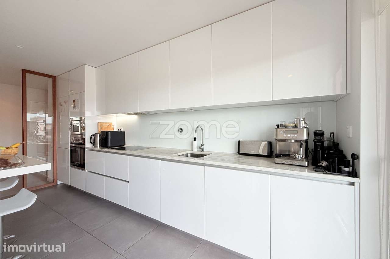 Apartamento T3 Semi-Novo em Calendário - Grande imagem: 5/30