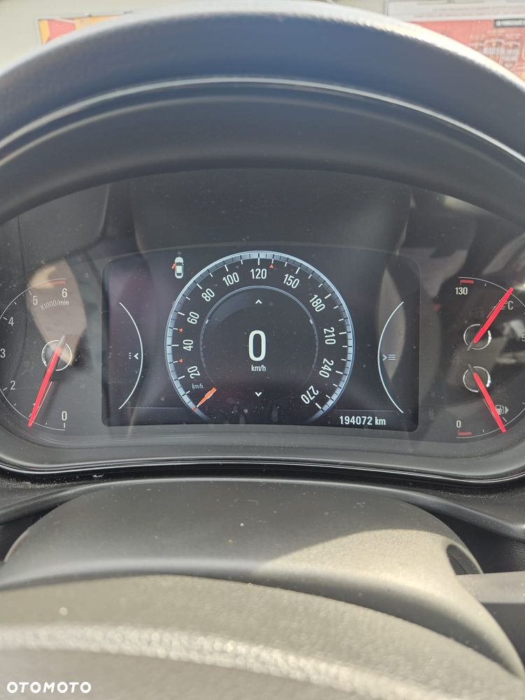 Opel Insignia 2.0 CDTI Cosmo S&S - 12