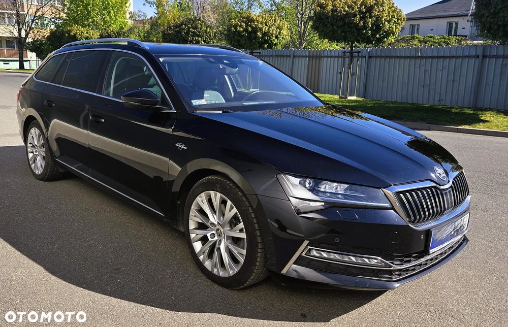 Skoda Superb 2.0 TDI SCR L&K DSG - 2