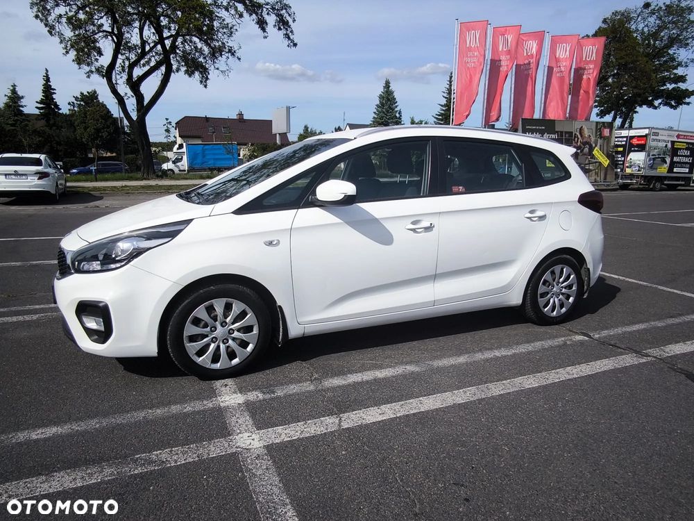 Kia Carens 1.6 GDI M - 5