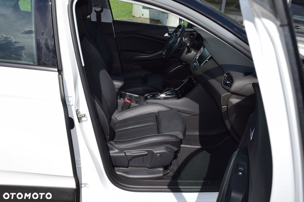 Opel Grandland X 1.6 T PHEV Ultimate - 22