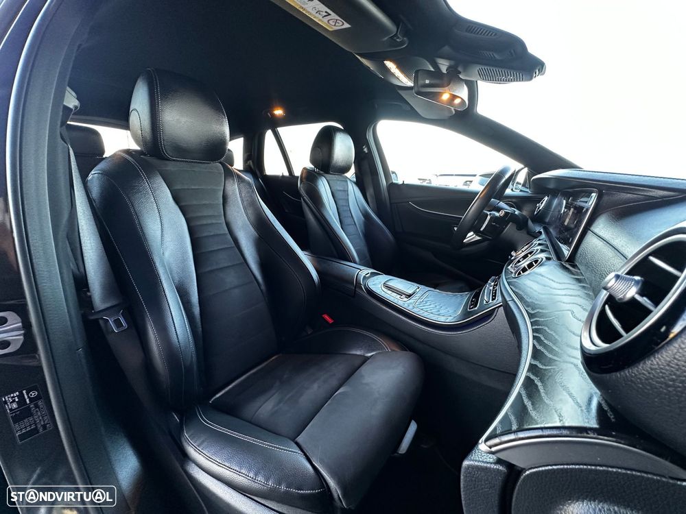 Mercedes-Benz E 300 de AMG Line - 3