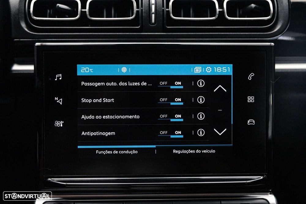 Citroën C3 1.2 PureTech Shine - 38