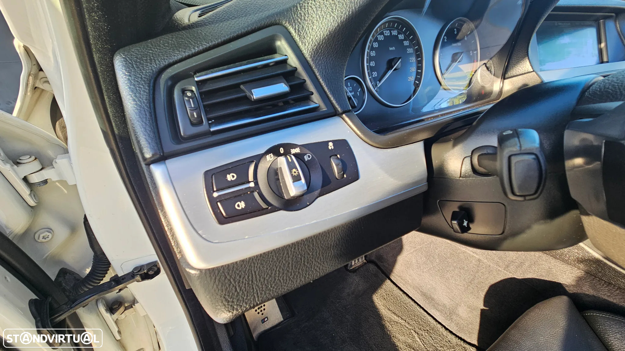 BMW 525 d Pack M Auto - 35