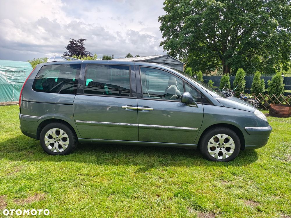 Citroën C8 2.0 HDi Exclusive - 4