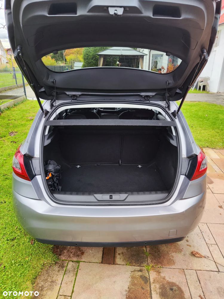 Peugeot 308 1.2 PureTech GPF Allure S&S - 5