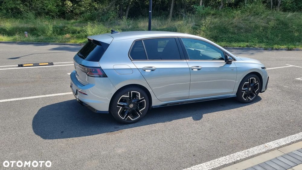 Volkswagen Golf 1.5 TSI R-Line Plus - 10