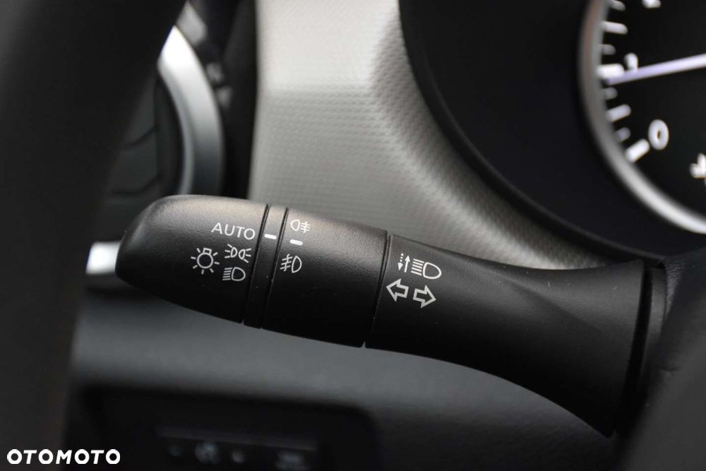 Nissan Micra 0.9 IG-T Visia Plus - 23