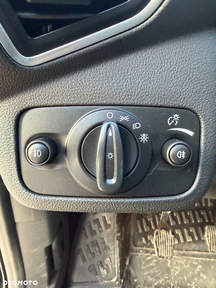 Ford Kuga 2.0 TDCi 2x4 Individual - 16