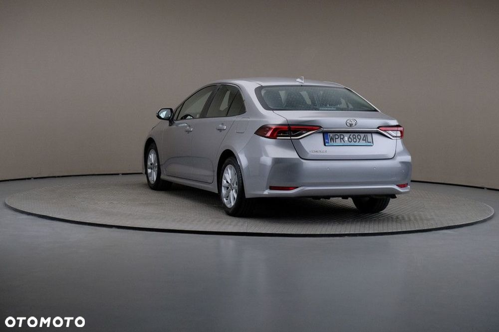 Toyota Corolla - 2