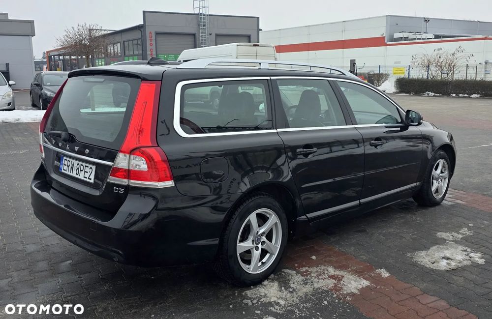 Volvo V70 D3 Summum - 4