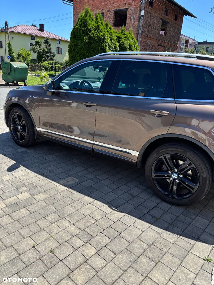 Volkswagen Touareg 3.0 V6 TDI BMT Perfectline R-Style - 9