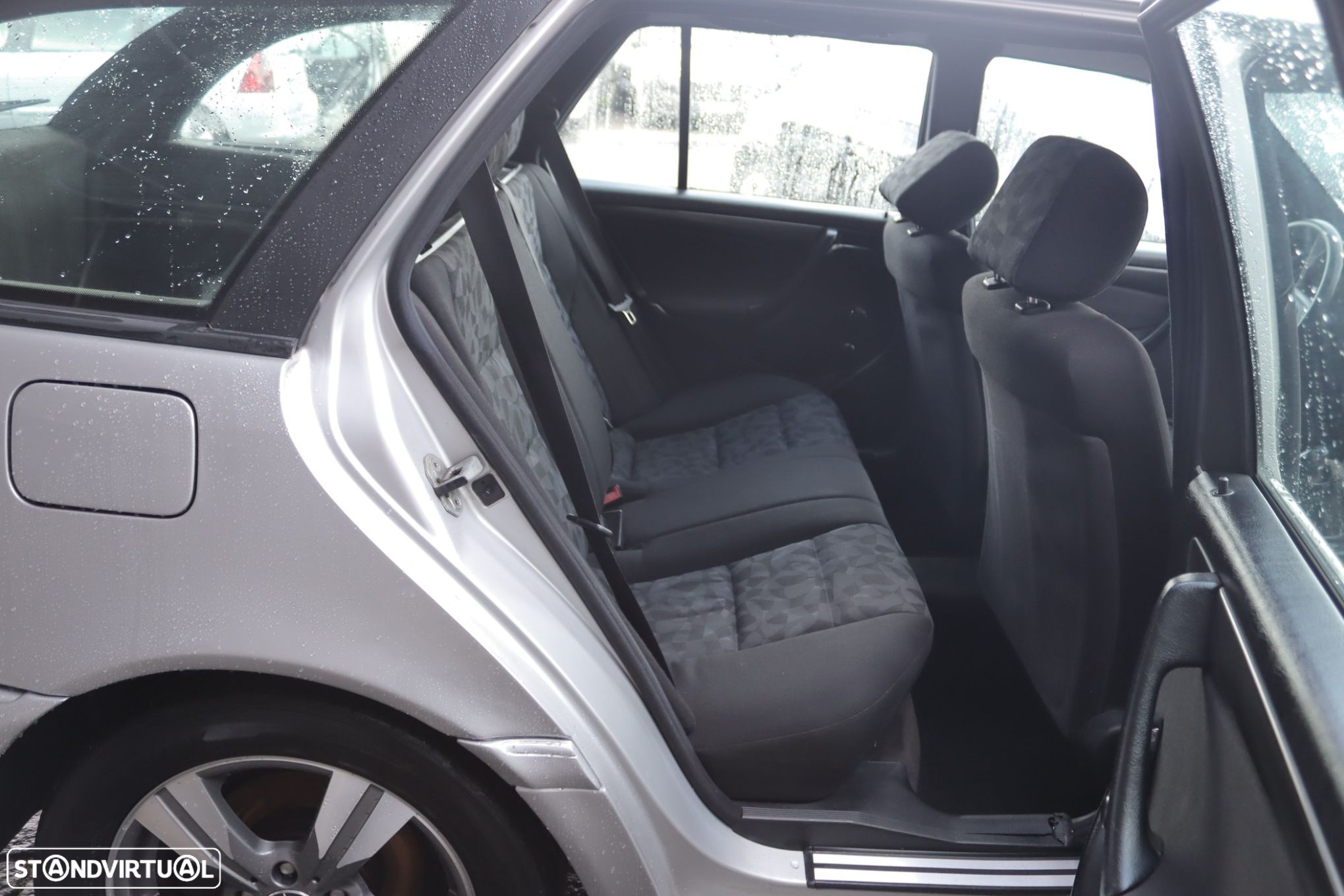 Mercedes-Benz C 220 D Elegance - 26