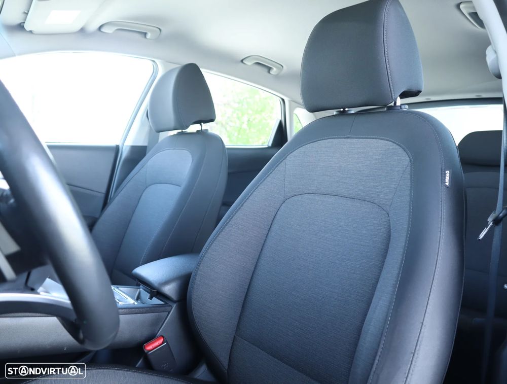 Hyundai Kauai Select - 27