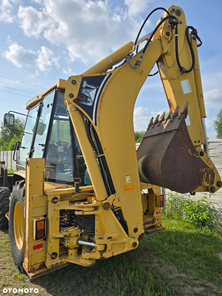 Caterpillar - 11