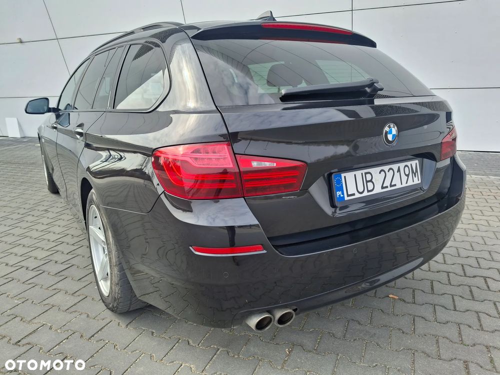 BMW Seria 5 518d Luxury Line - 13