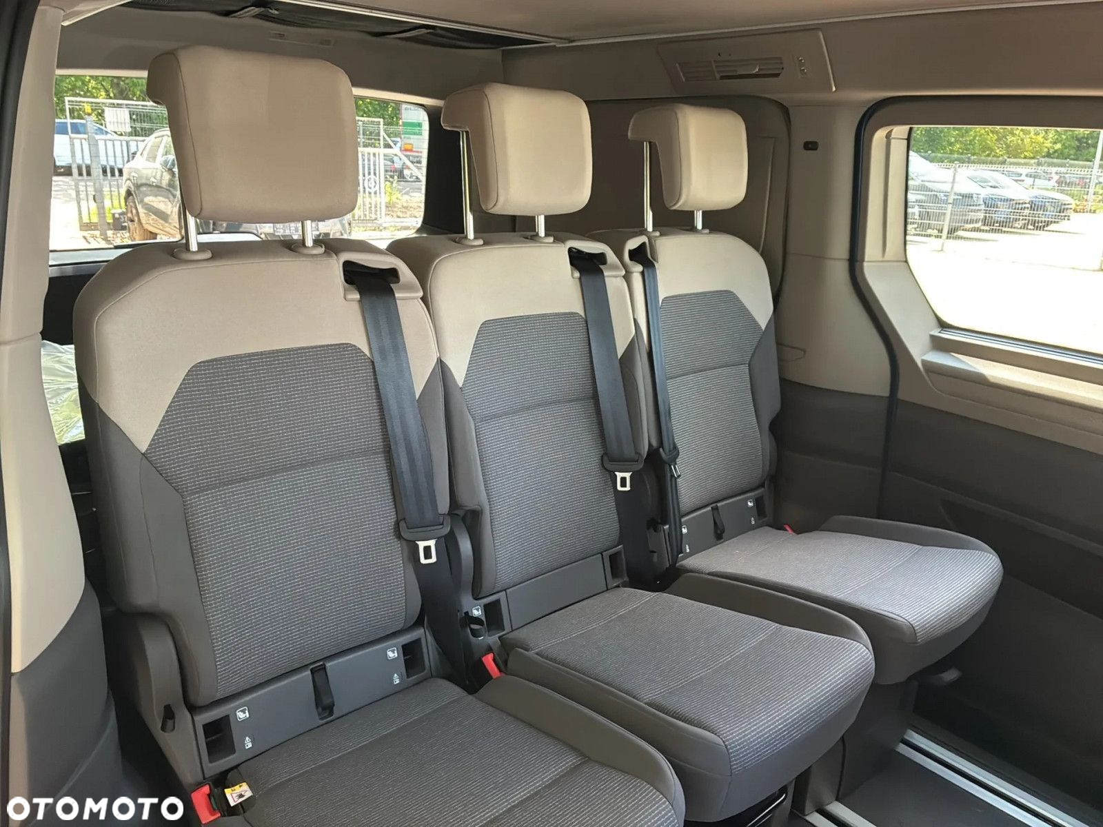 Volkswagen California - 18
