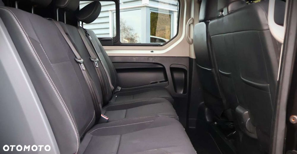 Renault Trafic - 15