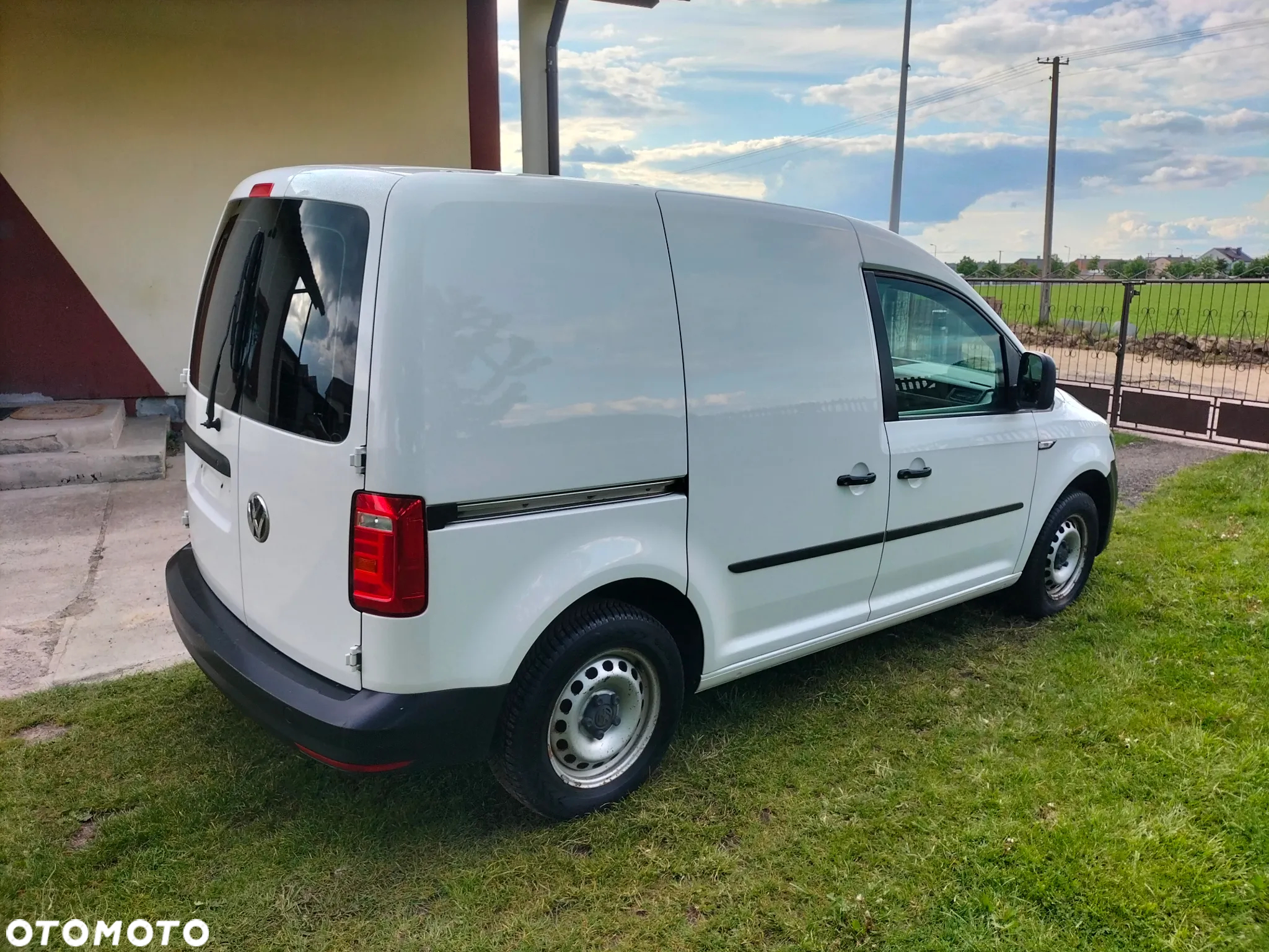 Volkswagen Caddy 2.0 TDI - 15