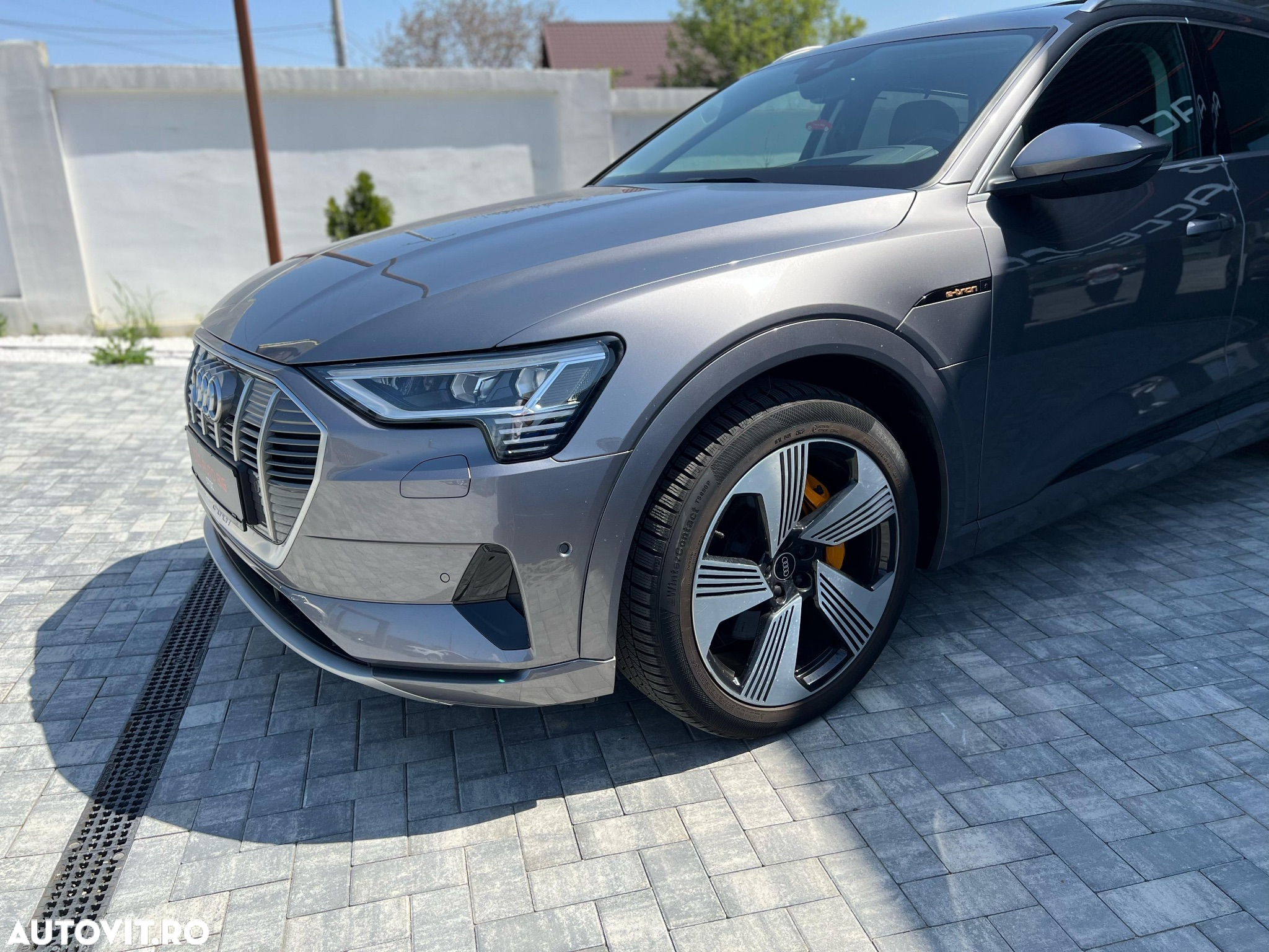 Audi e-tron 55 quattro Basic - 7