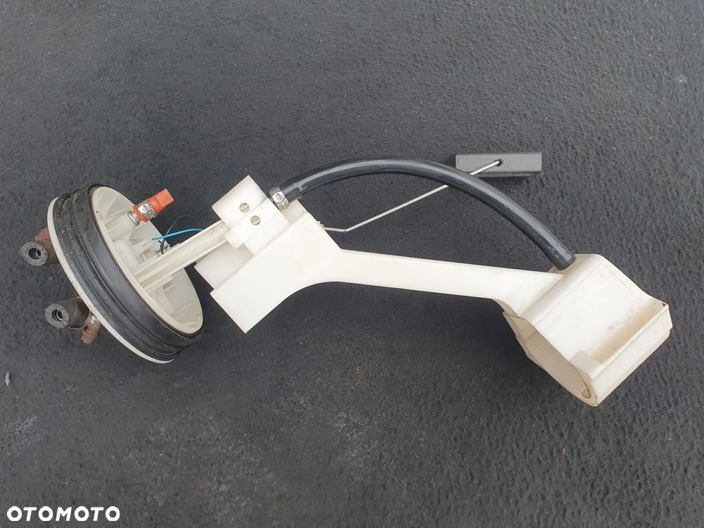 VW PASSAT B5 1.9 CZUJNIK POZIOMU PALIWA PŁYWAK 8E0919673G VDO ORYGINAŁ POSIADAM 4 SZT - 4