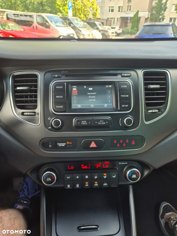 Kia Carens 1.6 GDI L 7os EU6 - 14