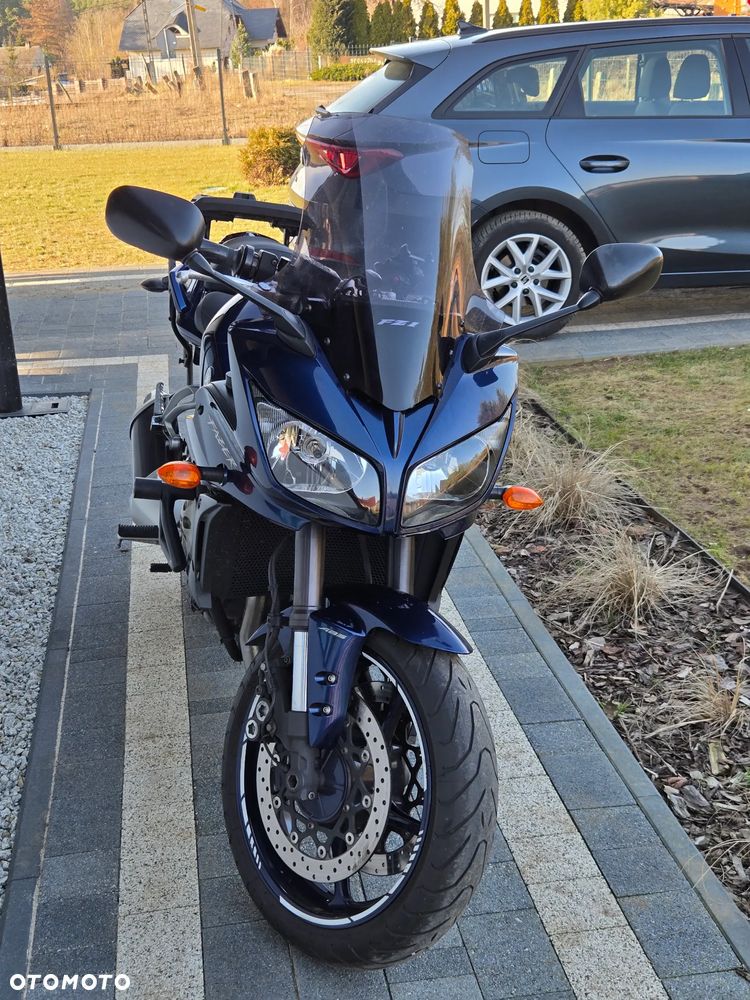 Yamaha FZ - 1
