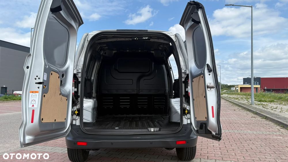 Ford Transit Courier Trend - 17