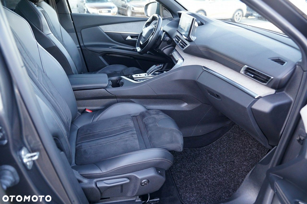 Peugeot 5008 BlueHDI 180 EAT8 GT - 23