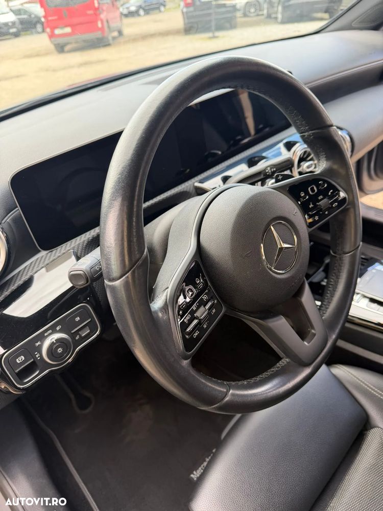 Mercedes-Benz A 180 - 6