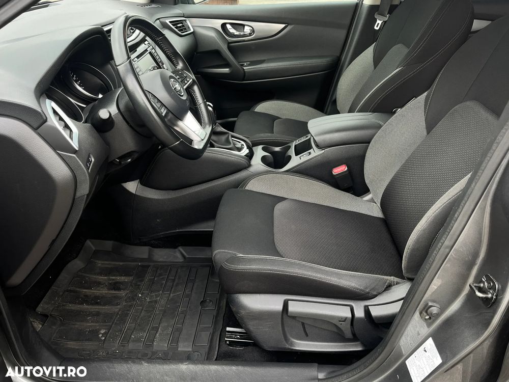 Nissan Qashqai - 10