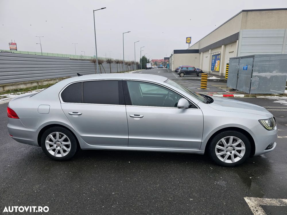 Skoda Superb - 2