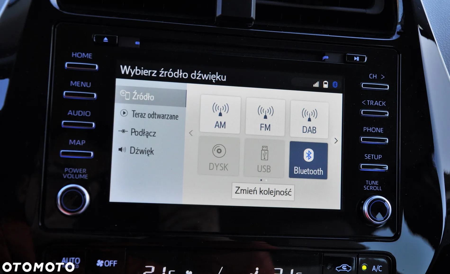 Toyota Prius 1.8 Hybrid Comfort - 25