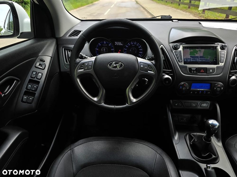 Hyundai ix35 1.7 CRDi 2WD Fifa World Cup Edition - 6