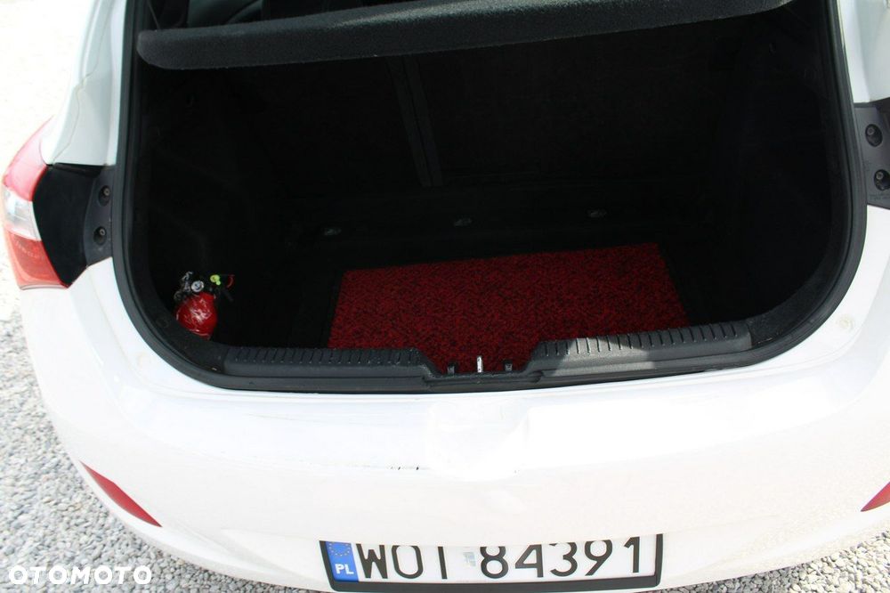 Hyundai i30 - 10